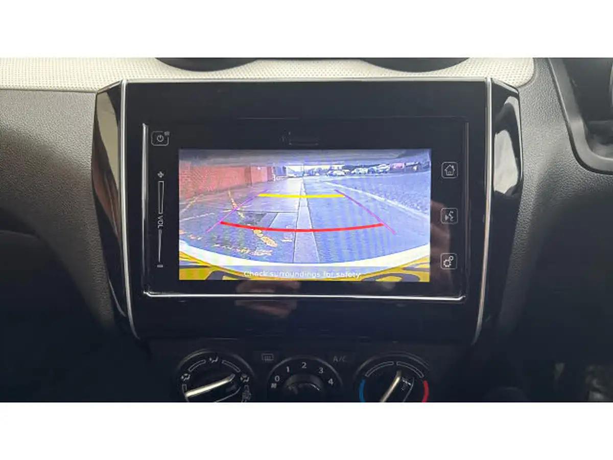 2024-suzuki-swift-12-dualjet-sz-l-big-38