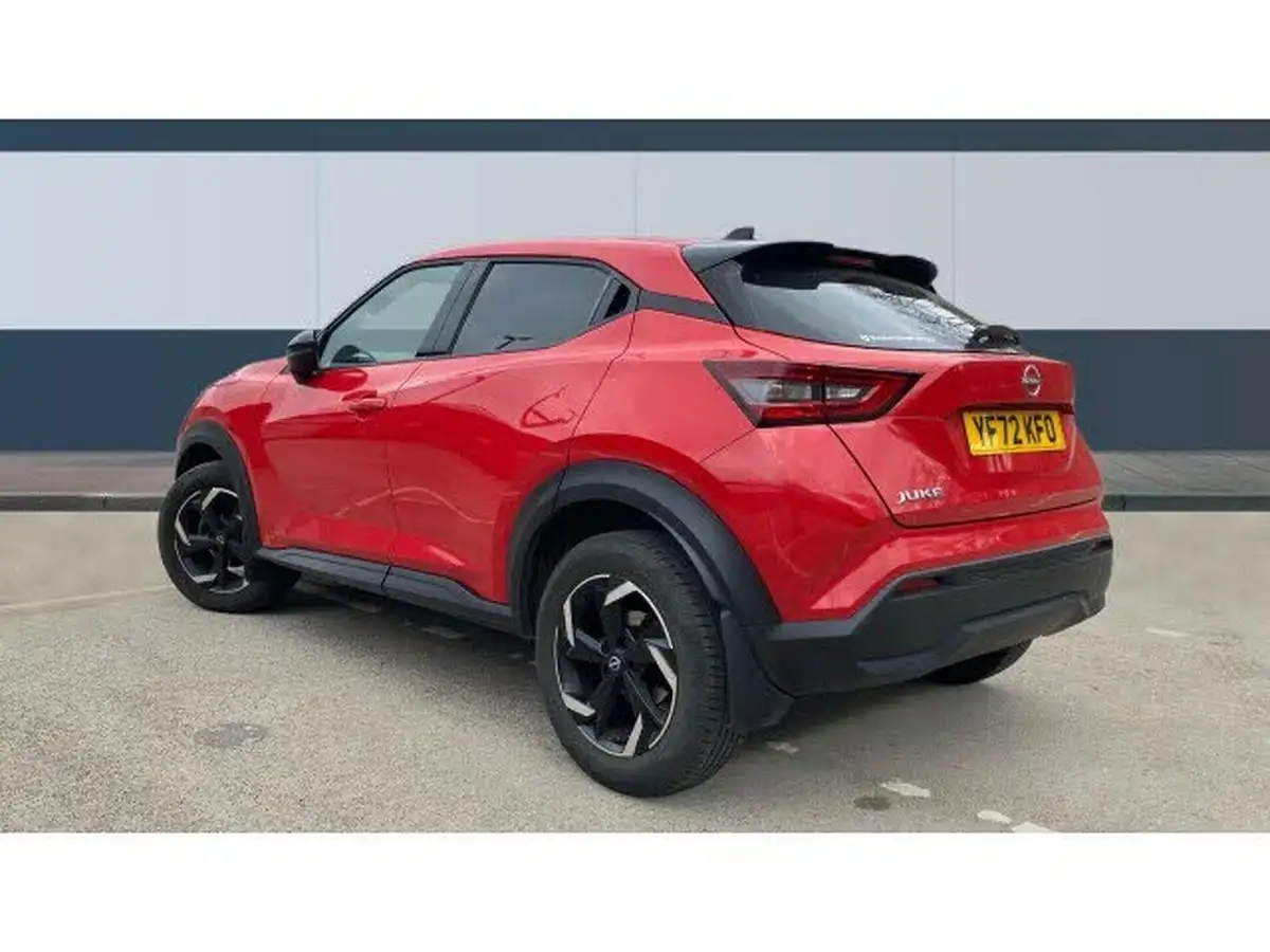 2022-nissan-juke-10-dig-t-n-connecta-big-1