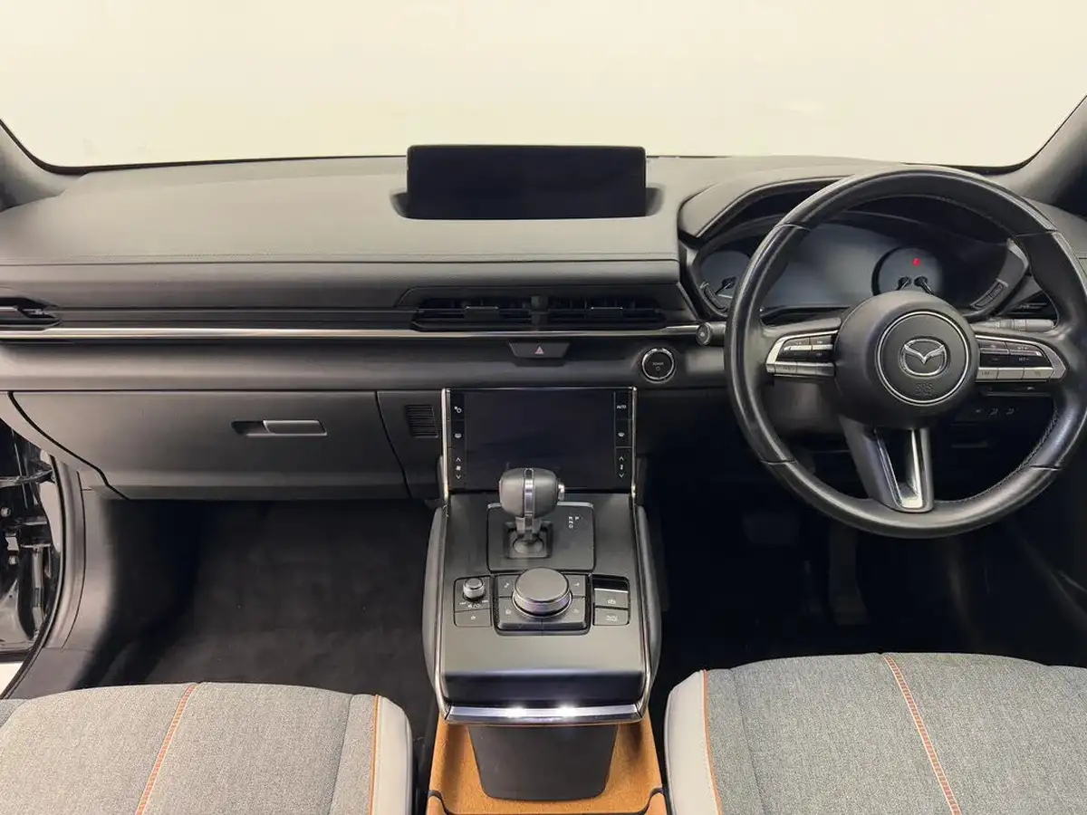 2022-mazda-mx-30-e-sport-lux-big-7