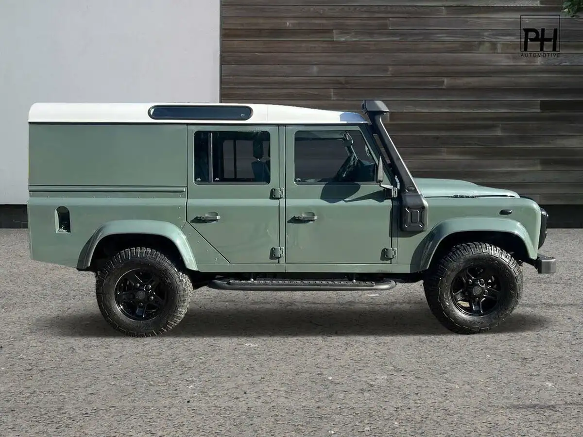 2012-land-rover-110-defender-22td-utility-station-wagon-5-drs-big-4