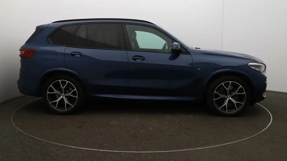 2021-bmw-x5-30-xdrive-45e-m-sport-big-45