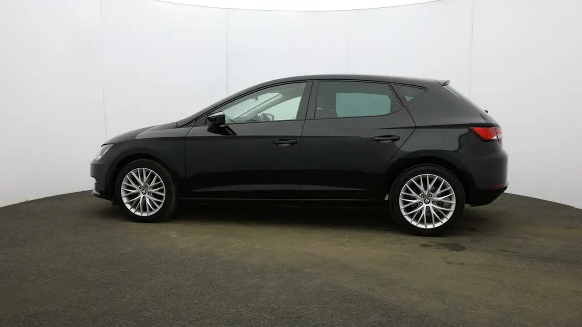 2019-seat-leon-10-tsi-se-dynamic-hatchback-big-60