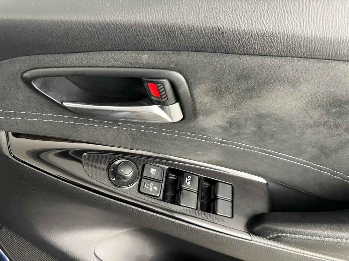 2021-mazda-mazda2-15-skyactiv-g-gt-sport-nav-light-stone-big-17