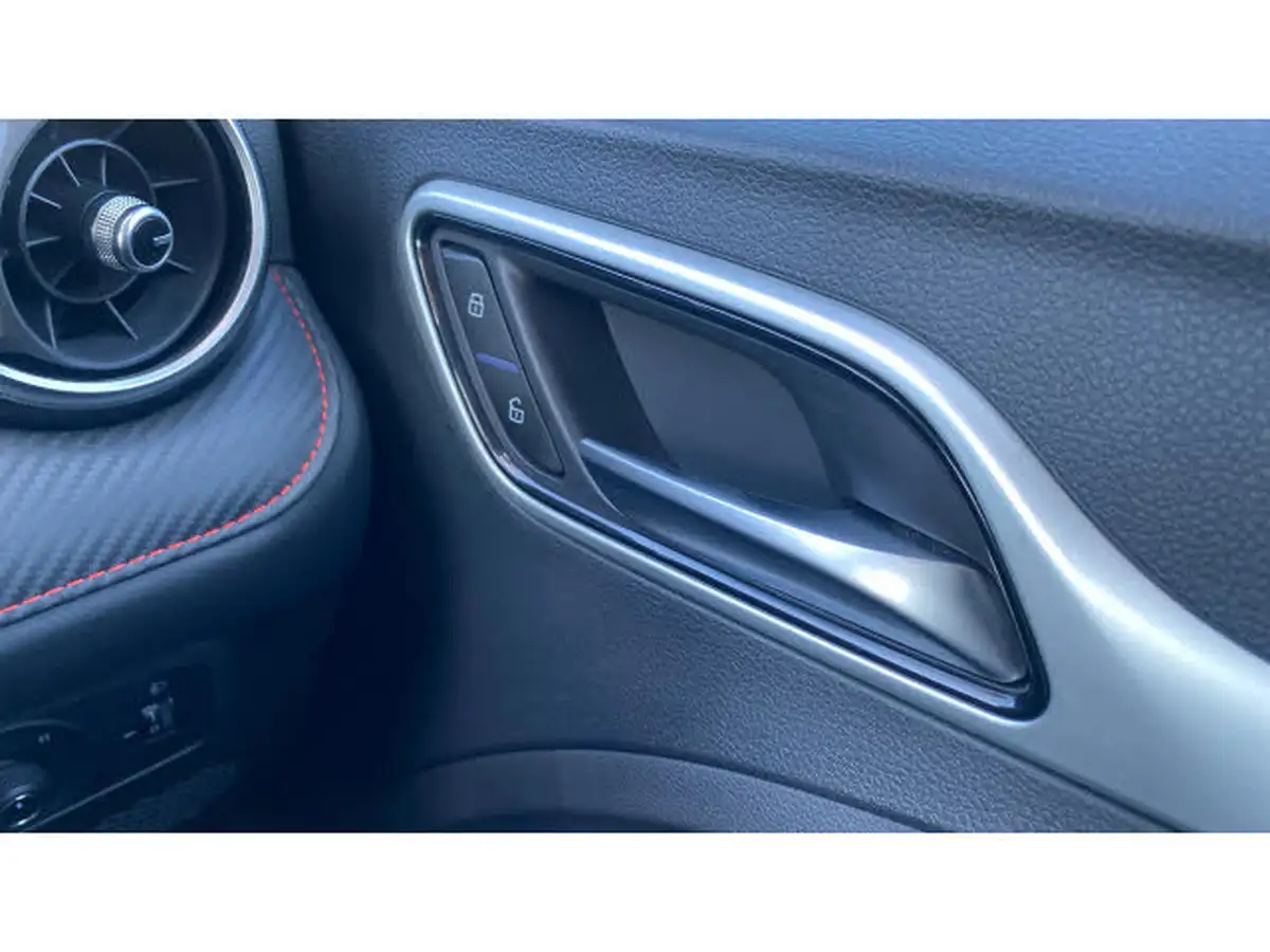 2024-mg-zs-suv-e-trophy-connect-ev-156ps-long-range-big-42
