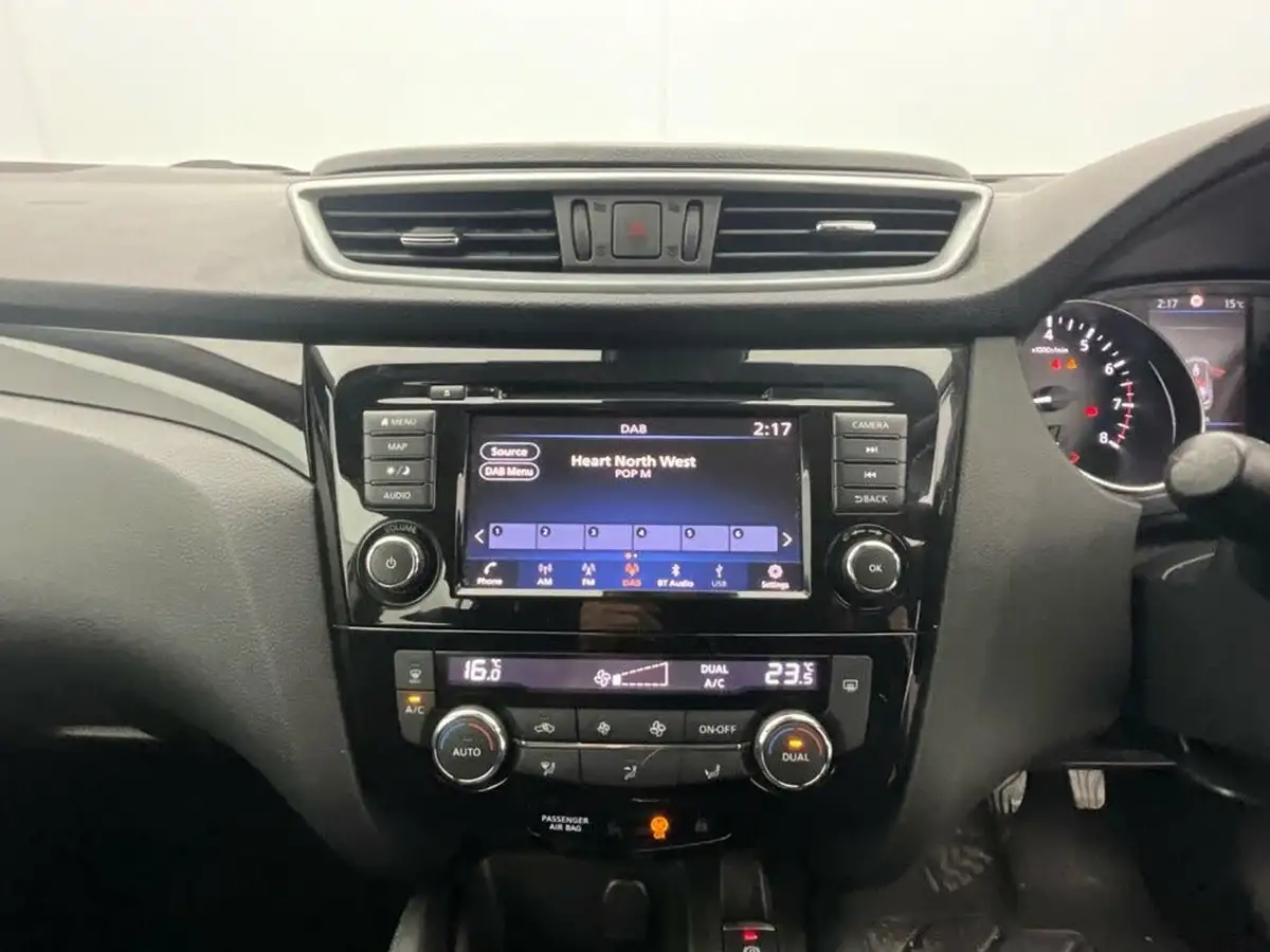2020-nissan-qashqai-13-dig-t-acenta-premium-160ps-big-12