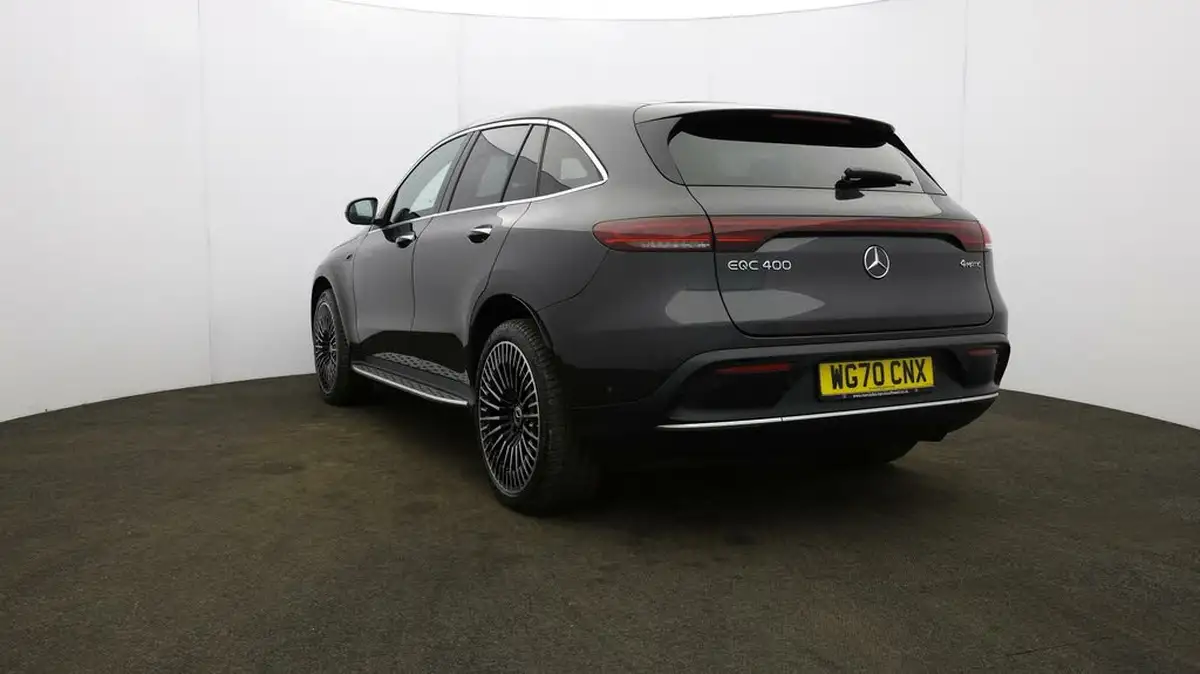 2020-mercedes-benz-eqc-e-eqc-400-amg-line-premium-big-37