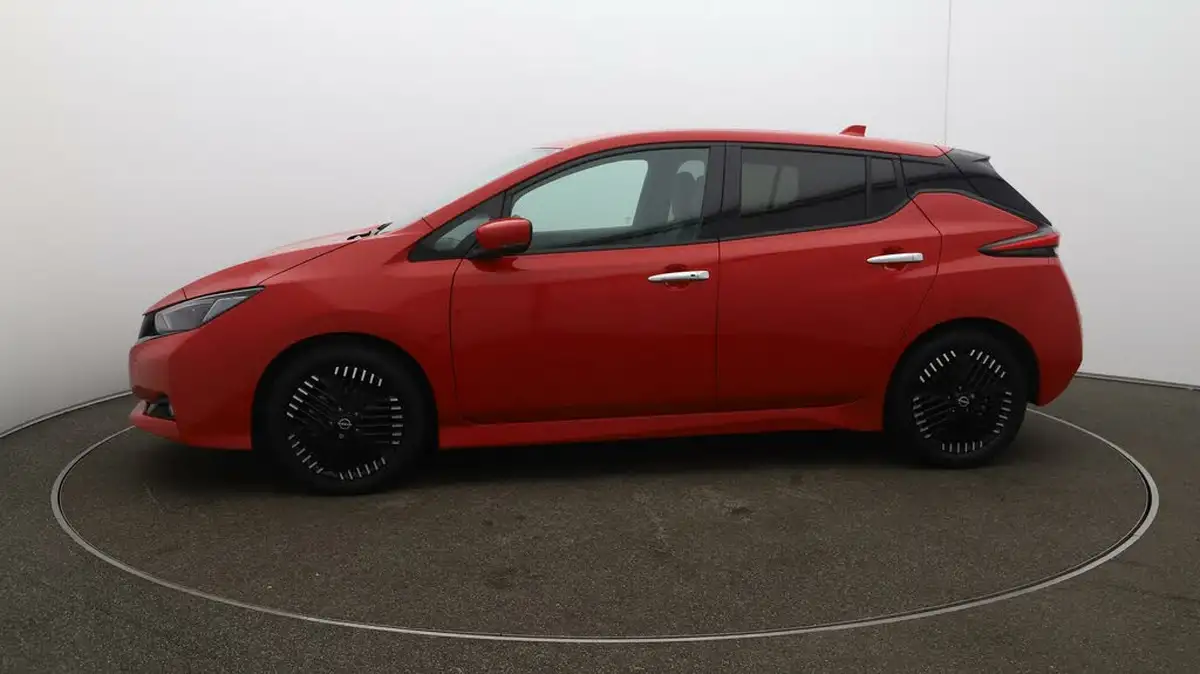 2022-nissan-leaf-e-n-connecta-39kwh-big-4