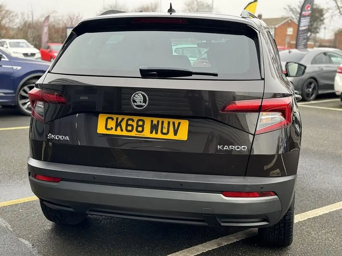 2018-skoda-karoq-16tdi-se-scr-1596cc-big-8