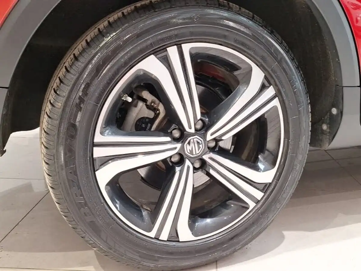 2021-mg-zs-suv-10t-gdi-excite-big-11