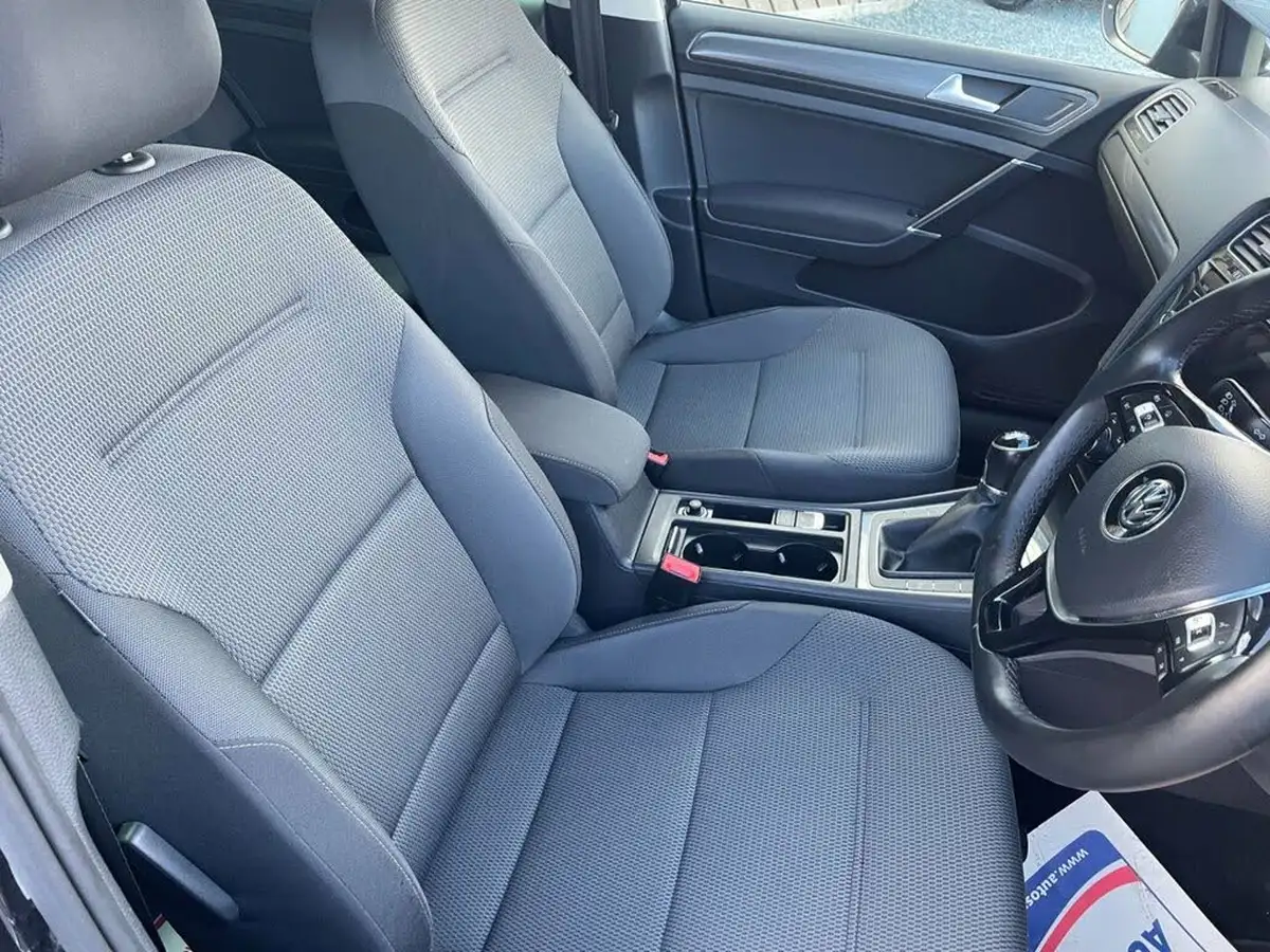2019-volkswagen-golf-16tdi-match-hatchback-5d-big-5