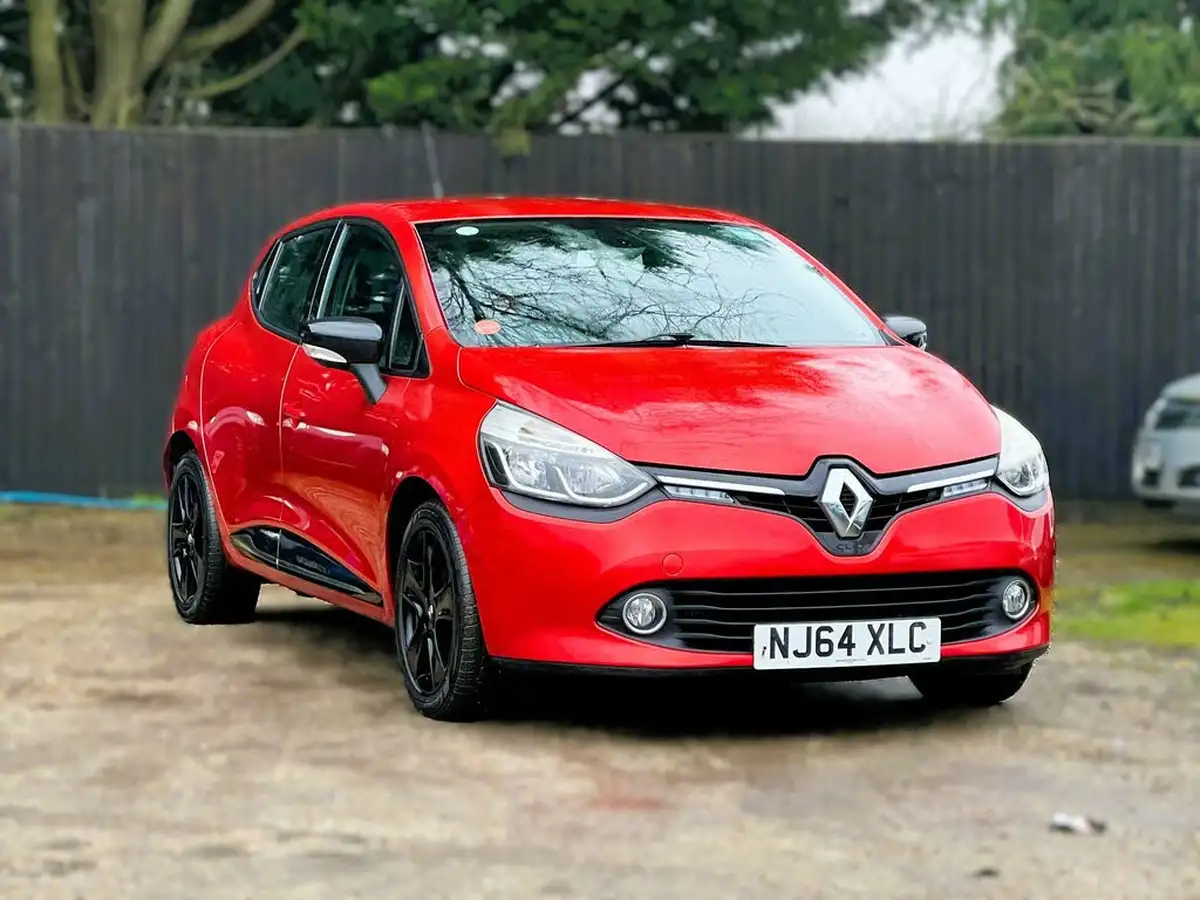 2014-renault-clio-15td-dynamique-medianavss-big-8