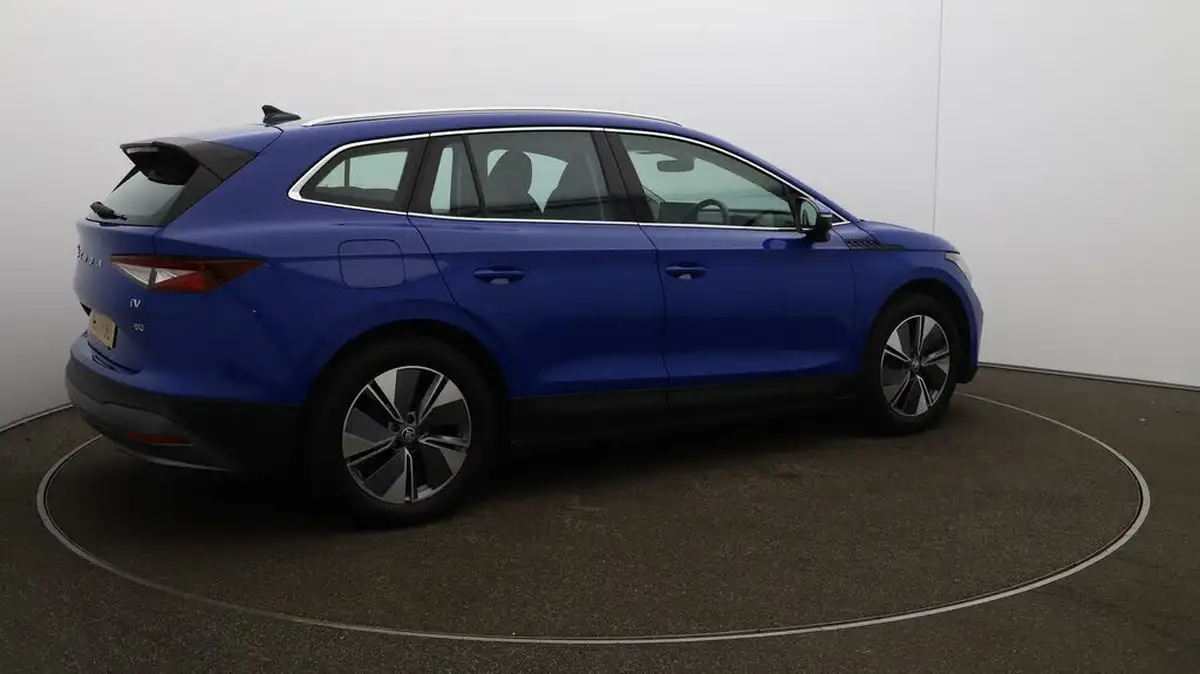 2021-skoda-enyaq-e-80-loft-82-kwh-big-45