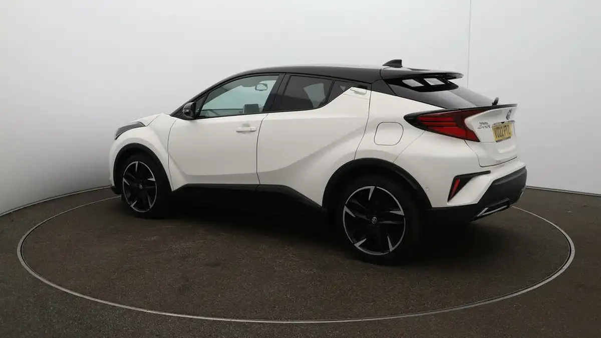 2022-toyota-c-hr-18-vvt-i-gr-sport-big-28