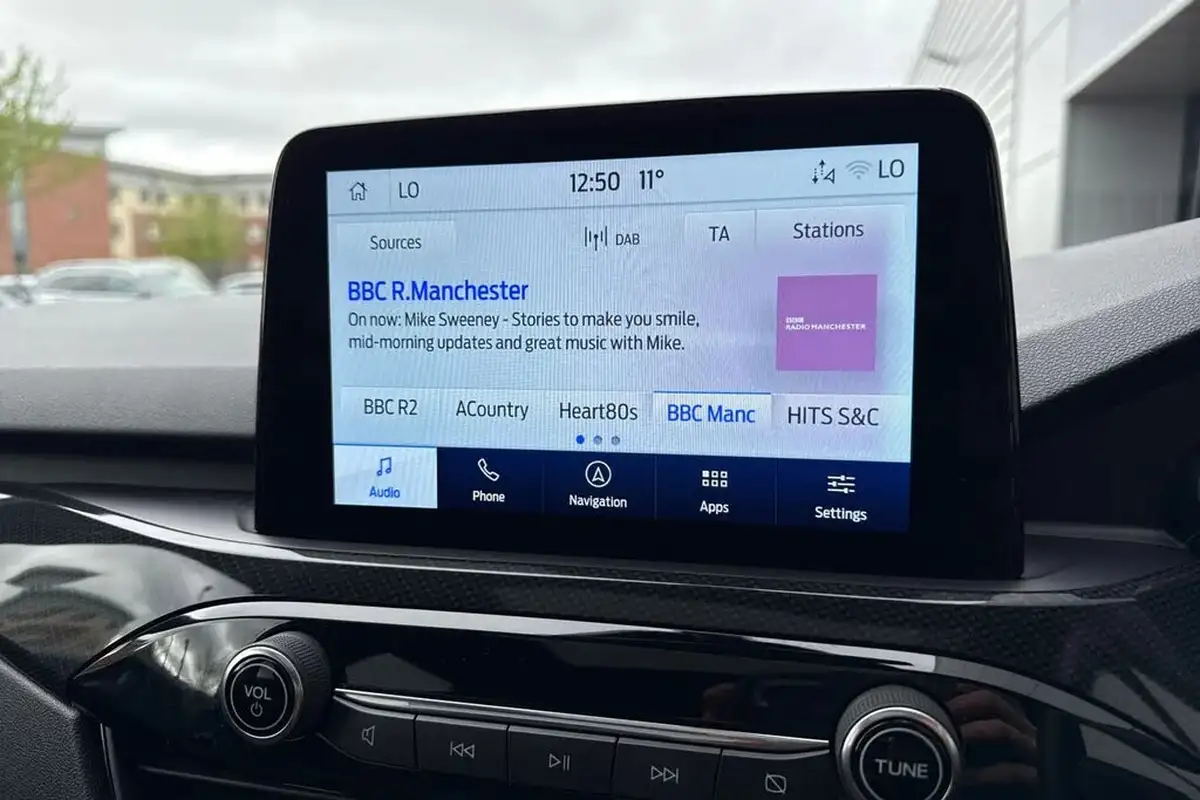2020-ford-kuga-25t-st-line-x-big-44