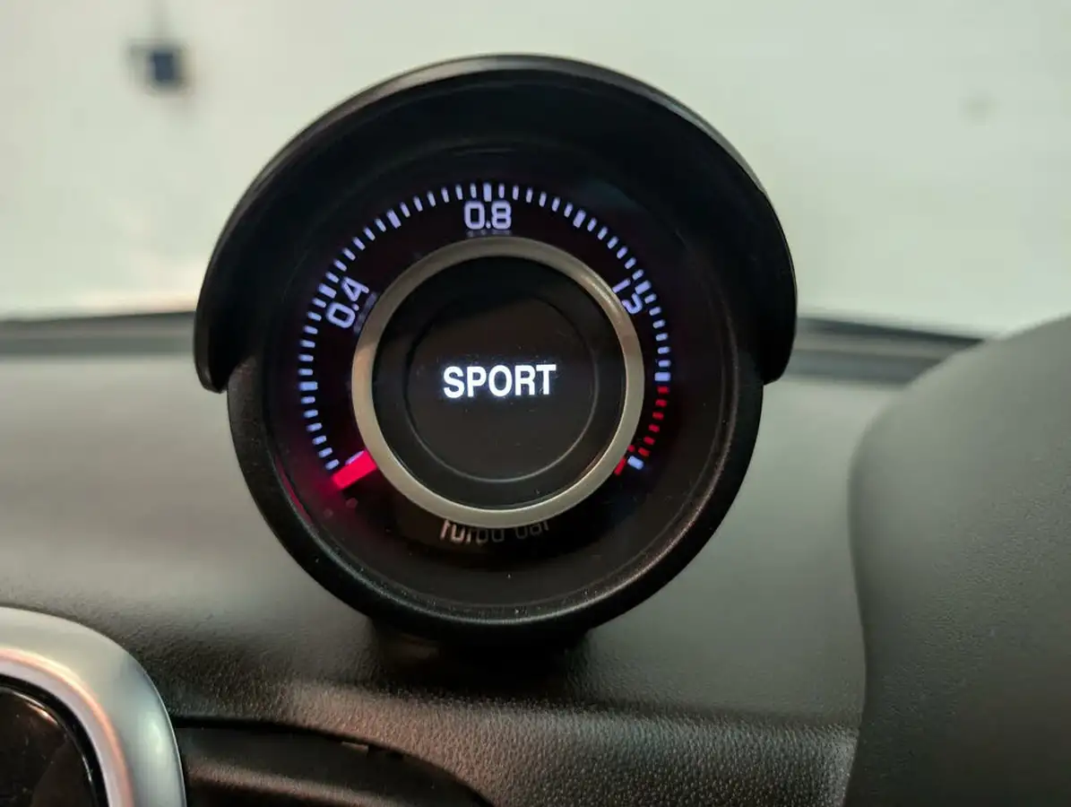2018-abarth-595-14-tjet-big-22