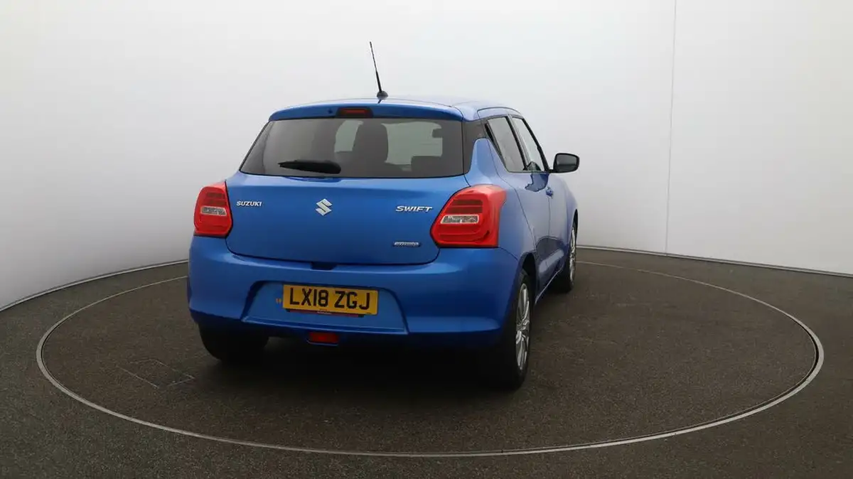 2018-suzuki-swift-10-boosterjet-sz5-111ps-shvs-big-55