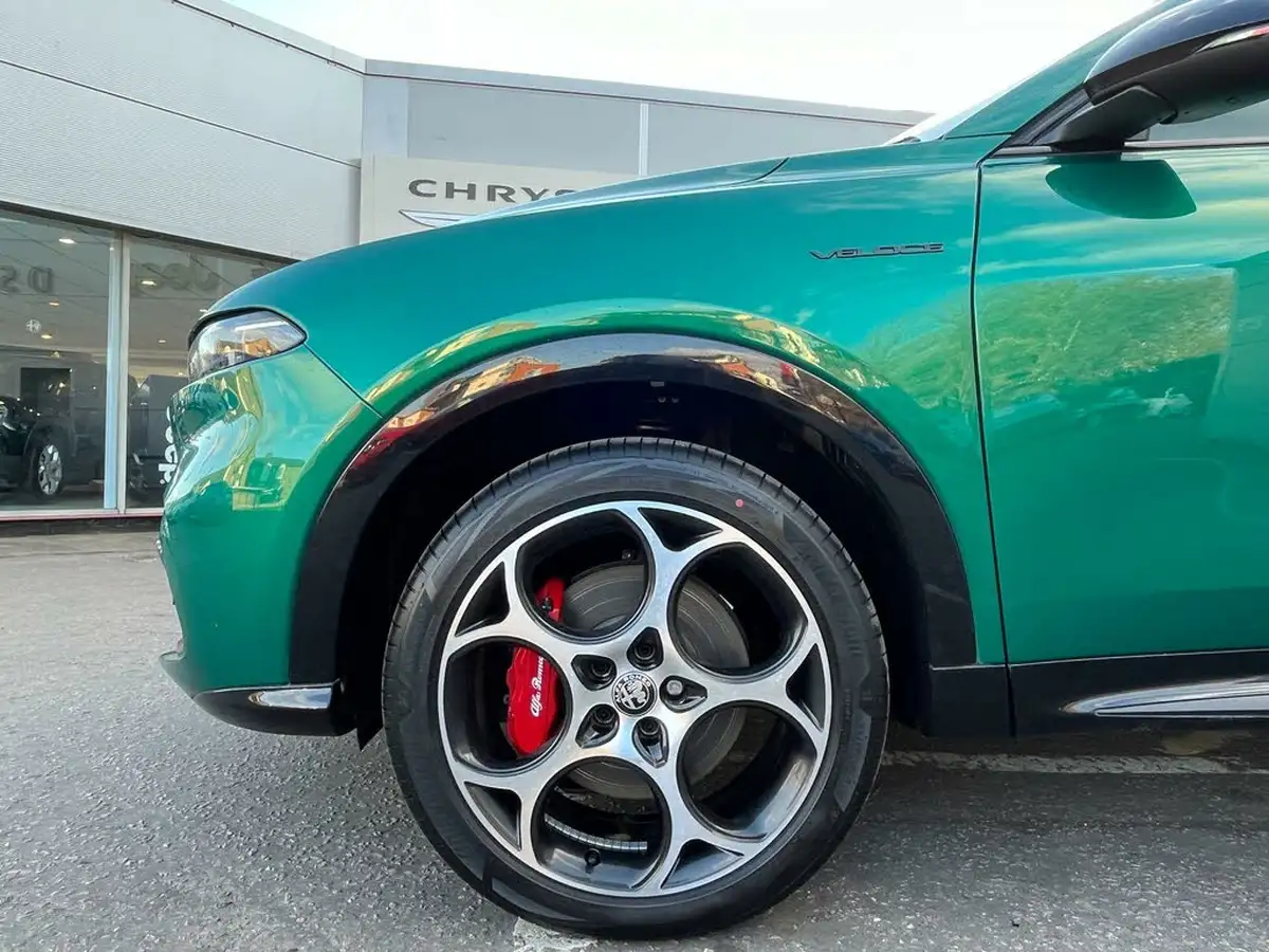 2025-alfa-romeo-tonale-13-veloce-big-8