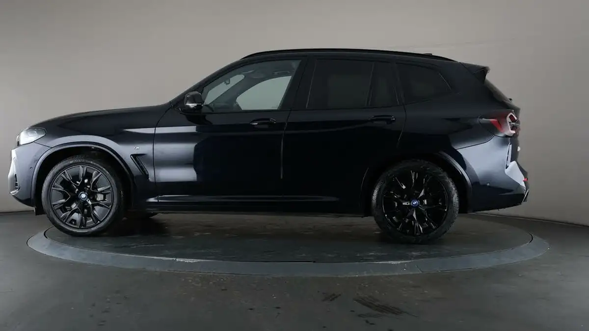 2021-bmw-ix3-e-m-sport-pro-big-4