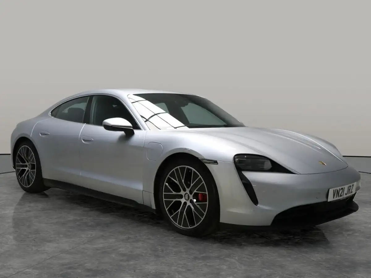 2021-porsche-taycan-e-4s-571ps-performance-battery-plus-big-7