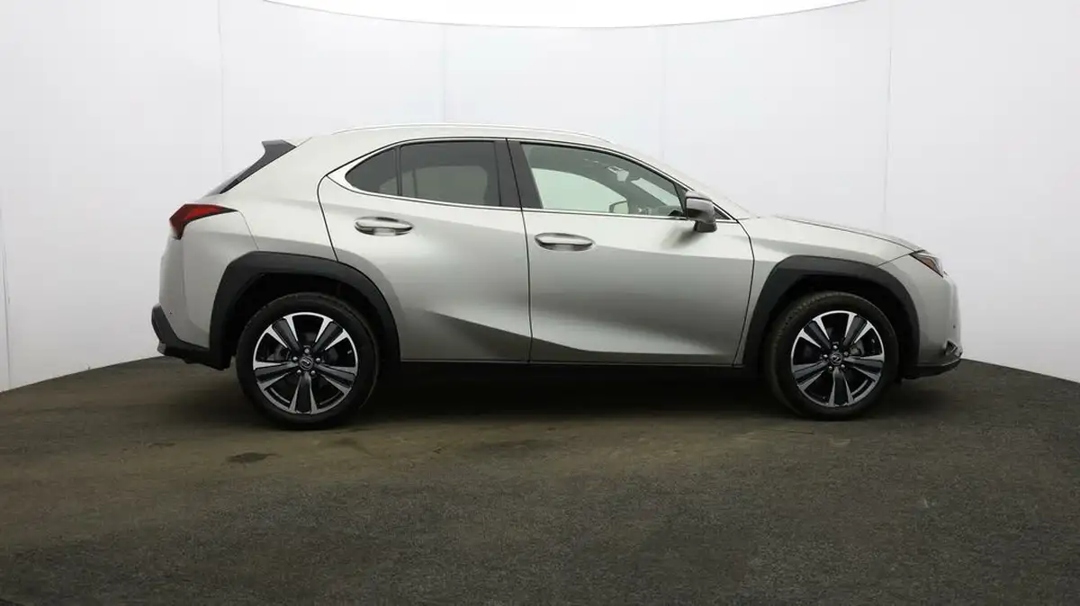 2023-lexus-ux-250h-20-ux-premium-plus-pack-big-51