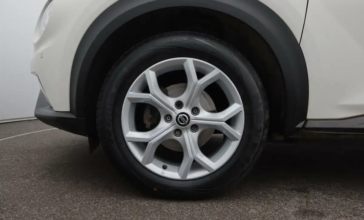 2020-nissan-juke-10-dig-t-n-connecta-117ps-dct-big-18