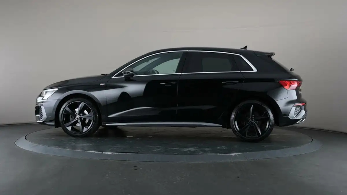 2024-audi-a3-15-35-tfsi-s-line-sportback-5d-big-34