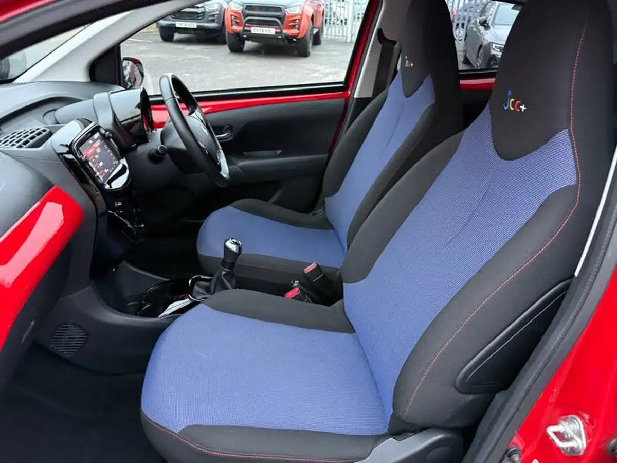 2021-citroen-c1-10-vti-jcc-big-6