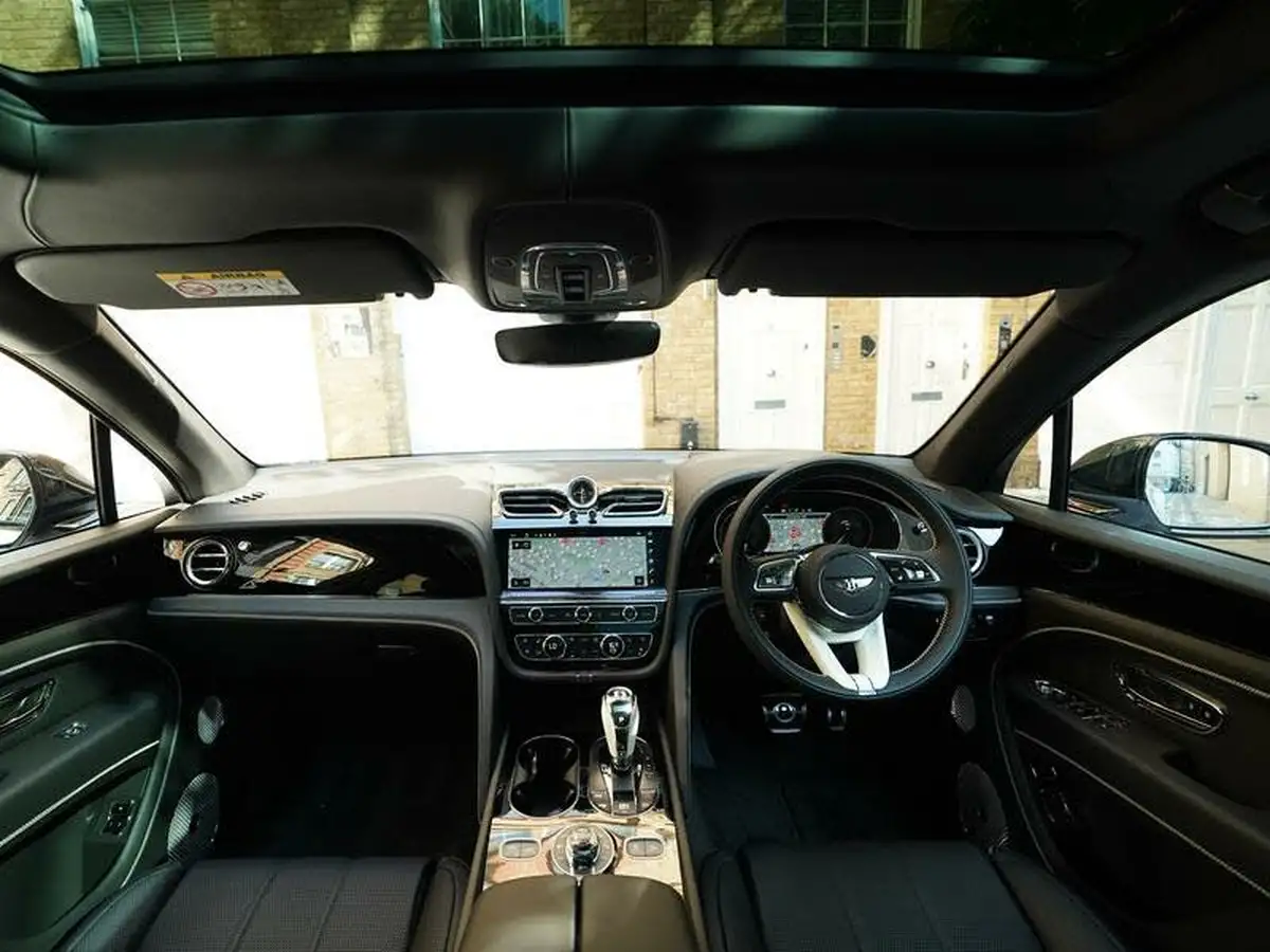 2025-bentley-bentayga-40-v8-s-big-7