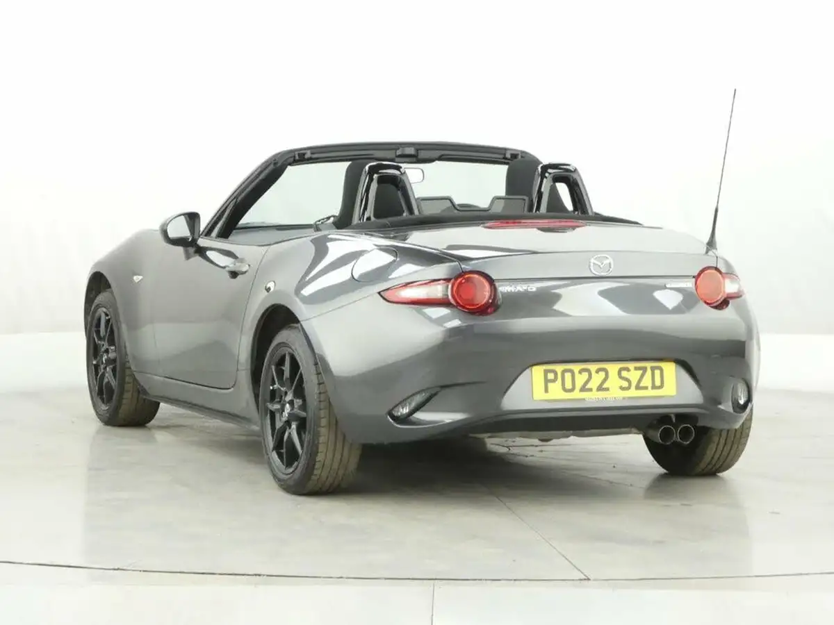 2022-mazda-mx-5-15-se-l-rf-big-15