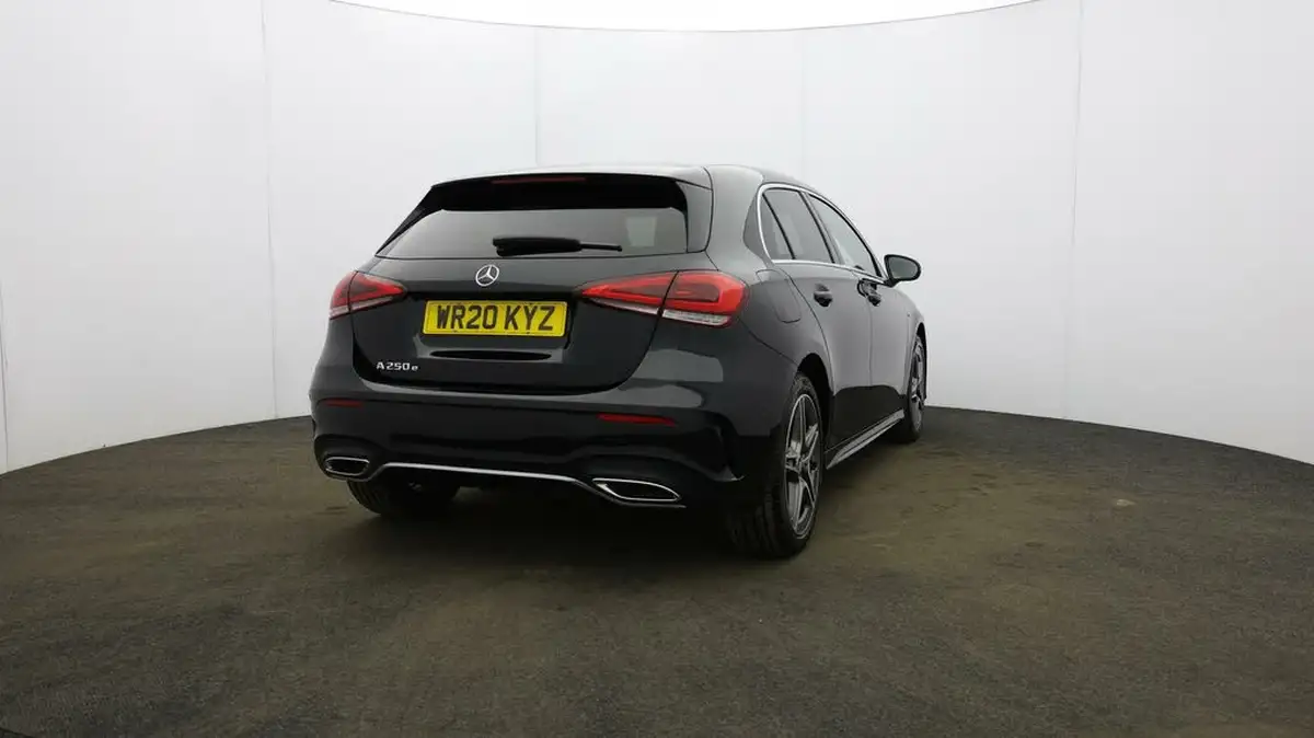 2020-mercedes-benz-a-class-13-a250e-amg-line-executive-hatchback-5d-big-60