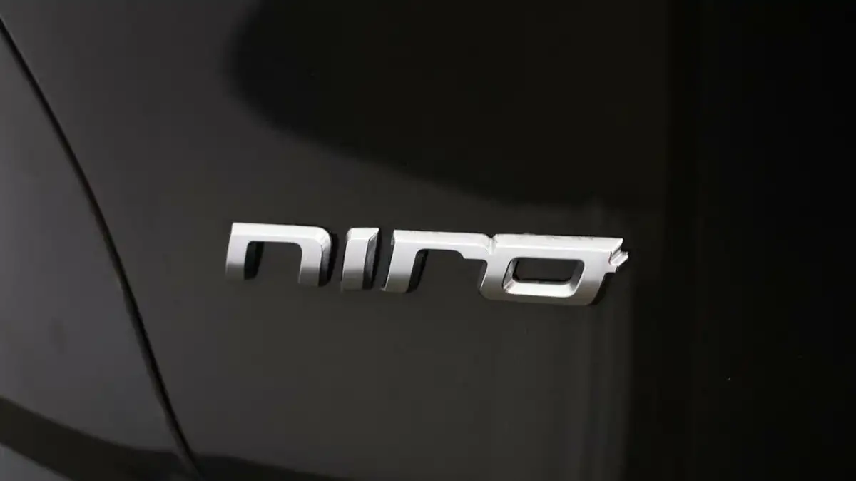 2021-kia-e-niro-ev-4-big-20