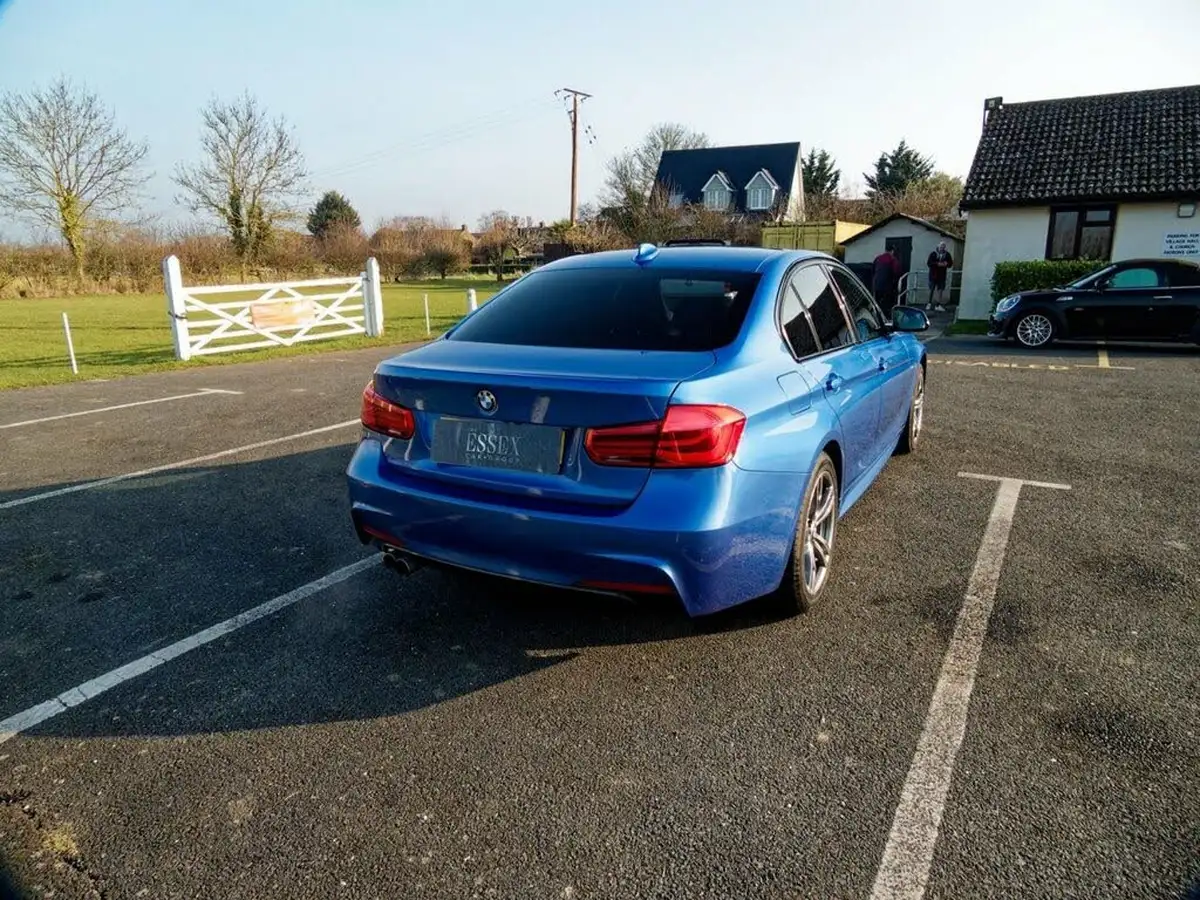 2018-bmw-3-series-20-320i-xdrive-m-sport-saloon-4d-big-20