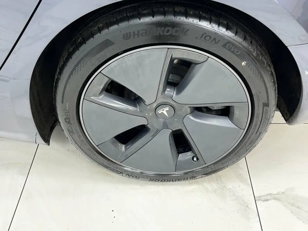 2020-tesla-model-3-e-standard-plus-big-14