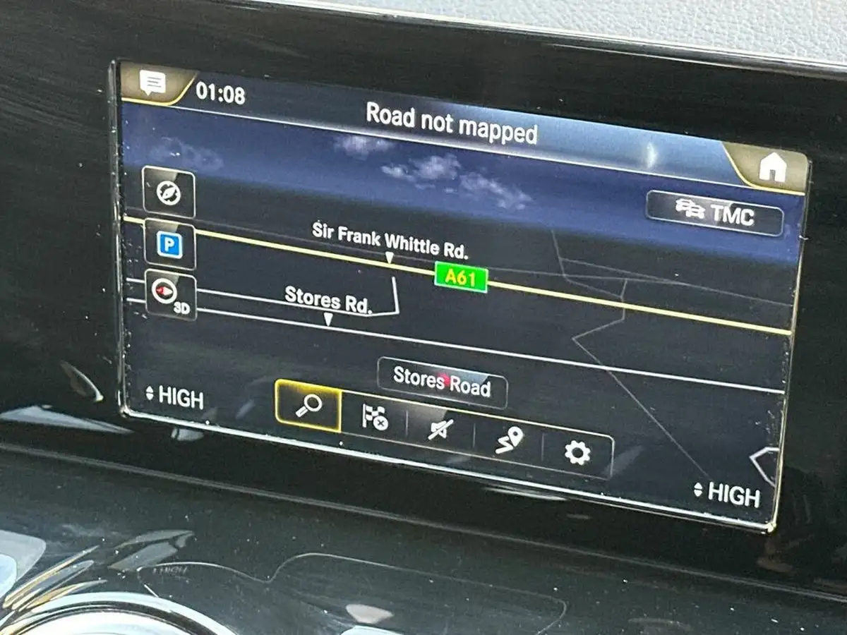 2021-mercedes-benz-gla-class-13-gla-180-amg-line-1332cc-big-22