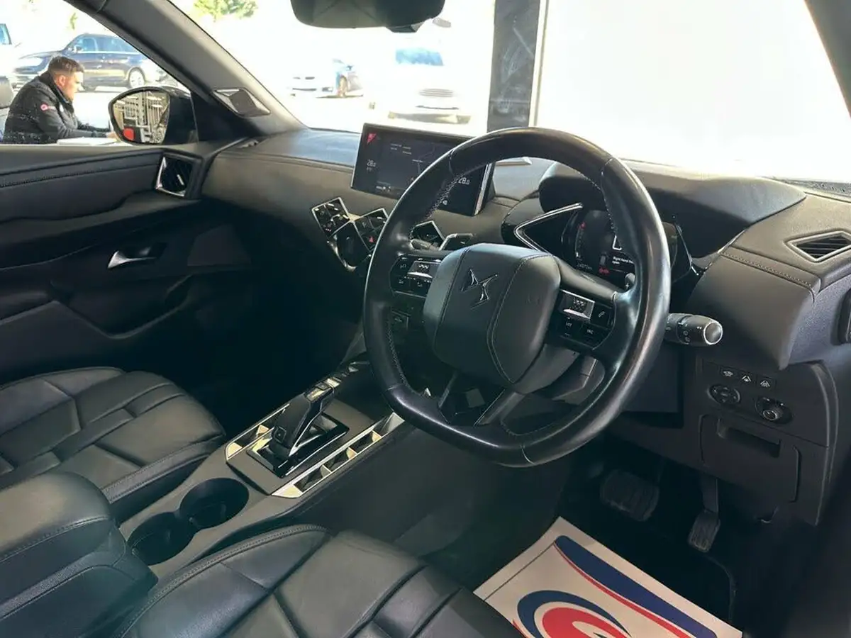 2020-ds-ds-3-crossback-12-puretech-ultra-prestige-155ps-big-22