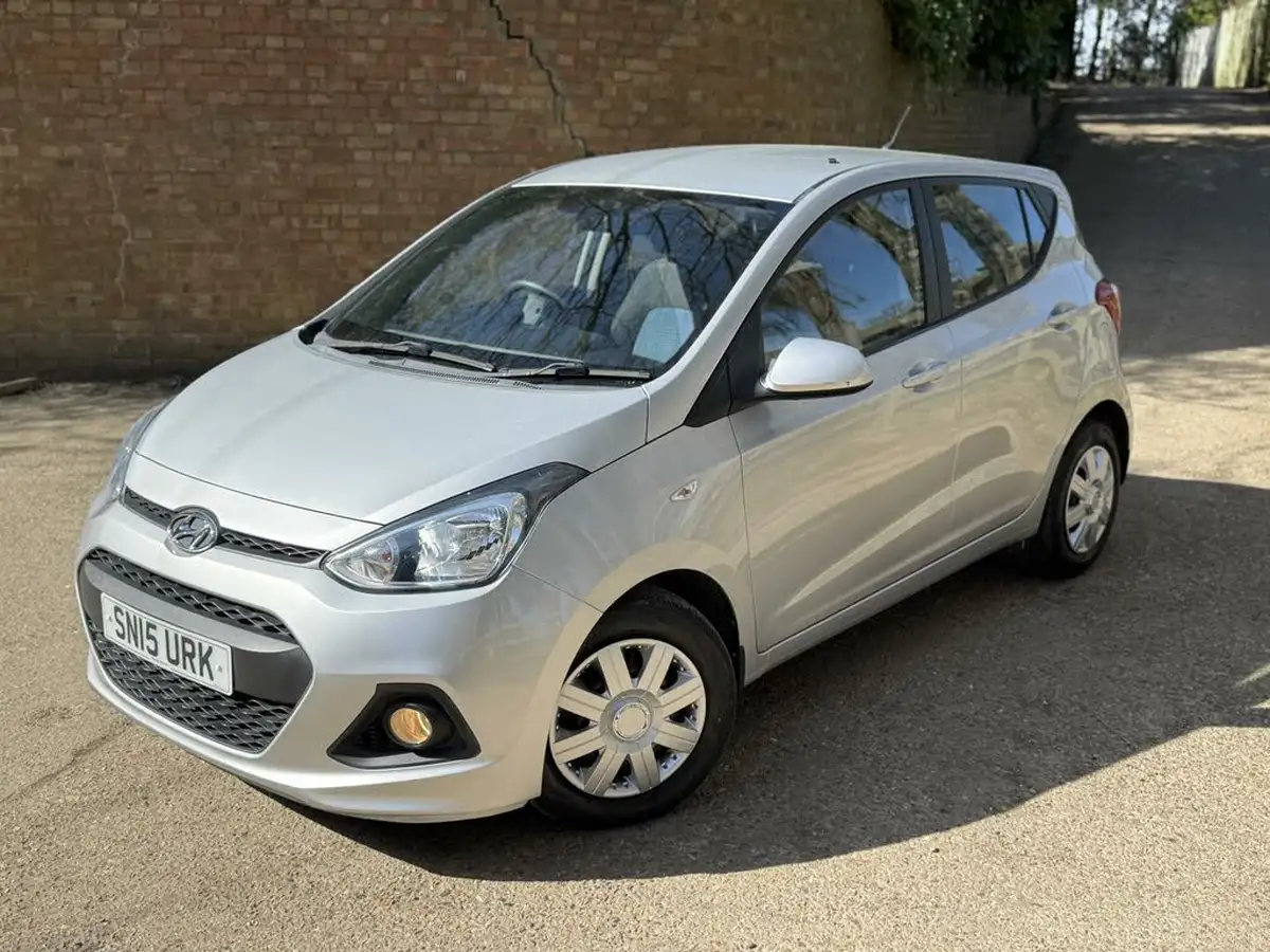 2015-hyundai-i10-10-se-big-2