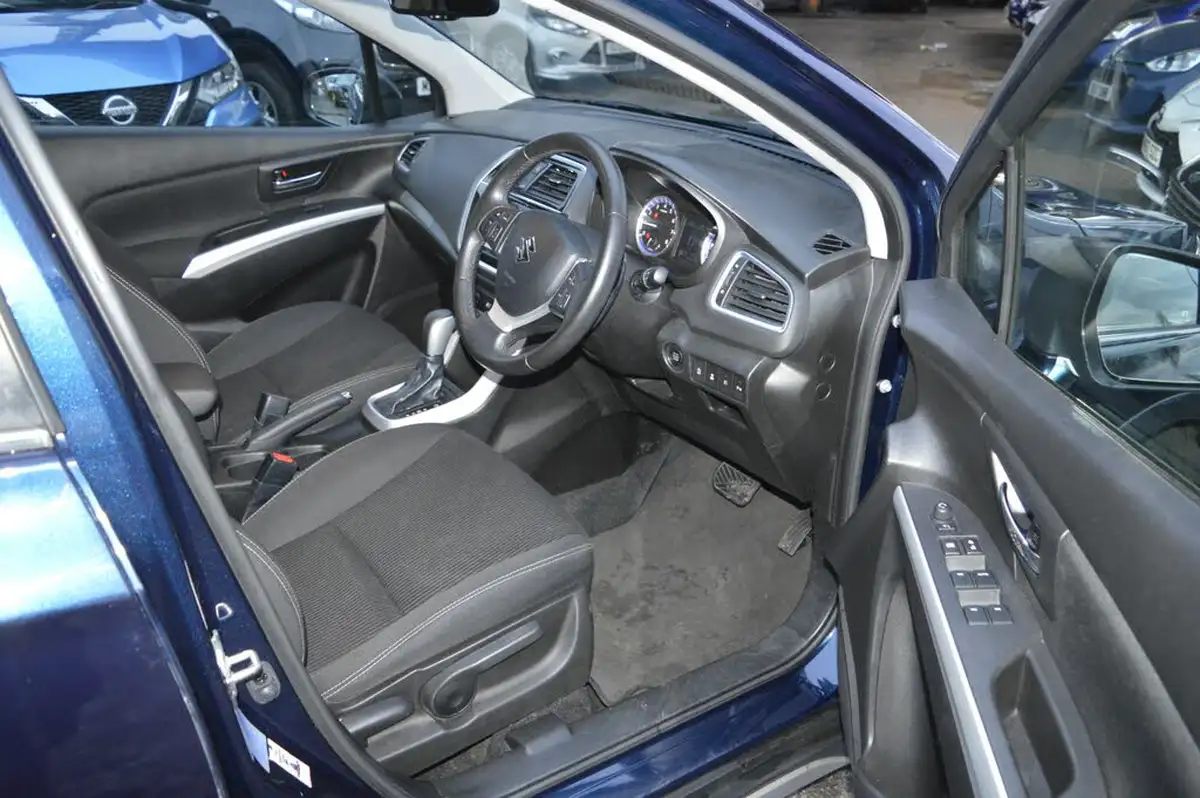 2018-suzuki-s-cross-10-boosterjet-sz-t-111ps-998cc-auto-big-13