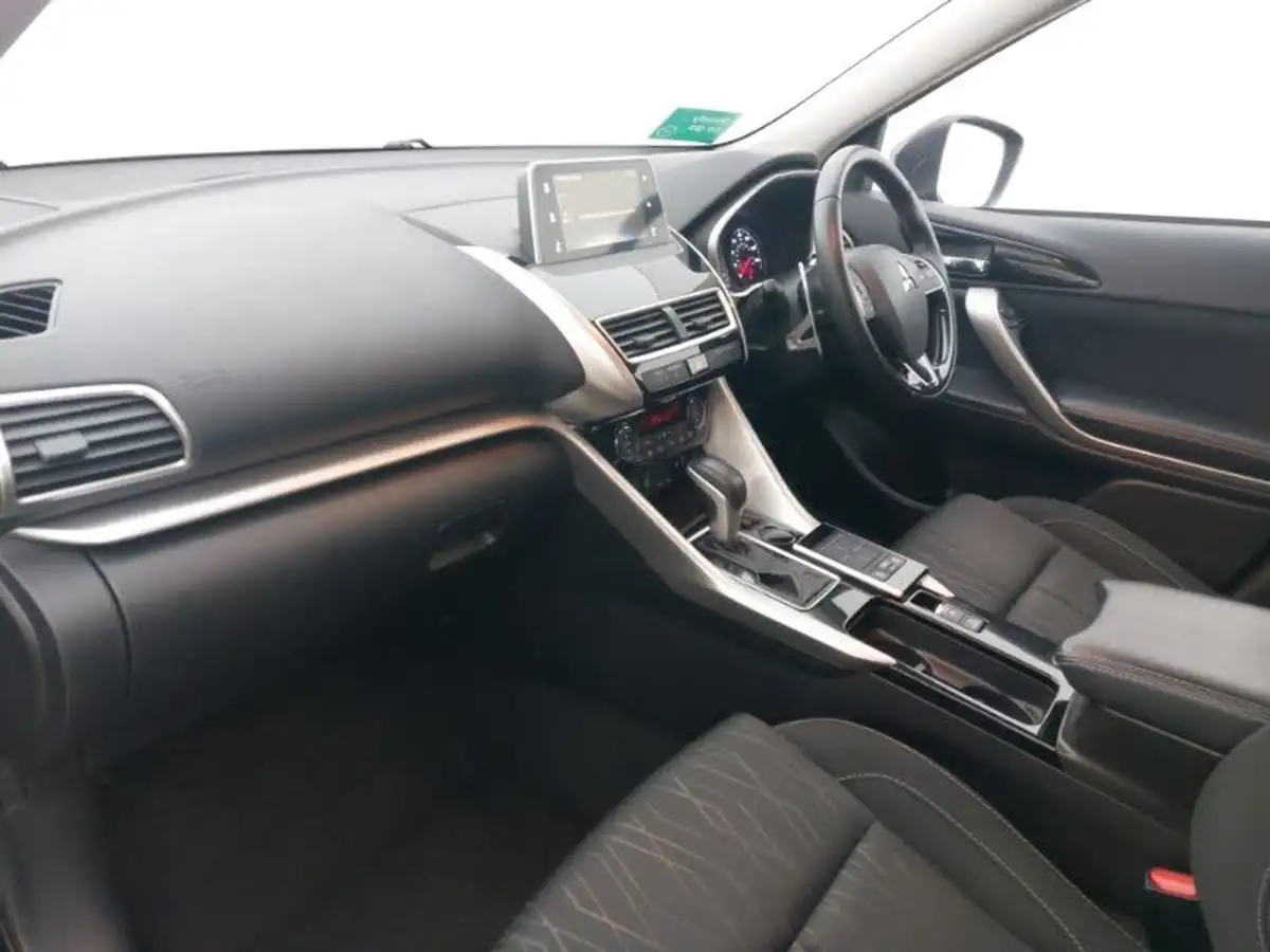 2021-mitsubishi-eclipse-cross-15-dynamic-auto-big-4