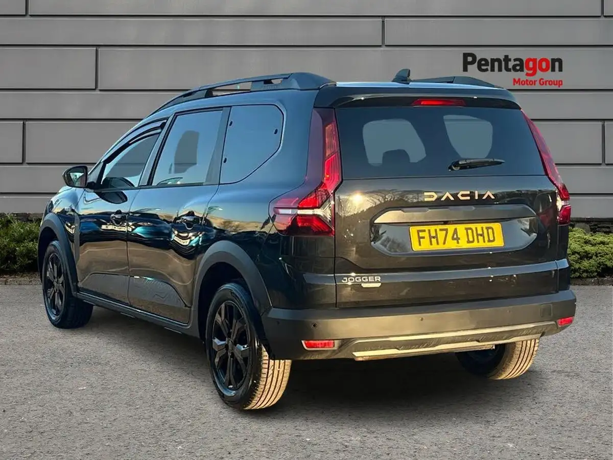 2025-dacia-jogger-16-tce-extreme-big-1