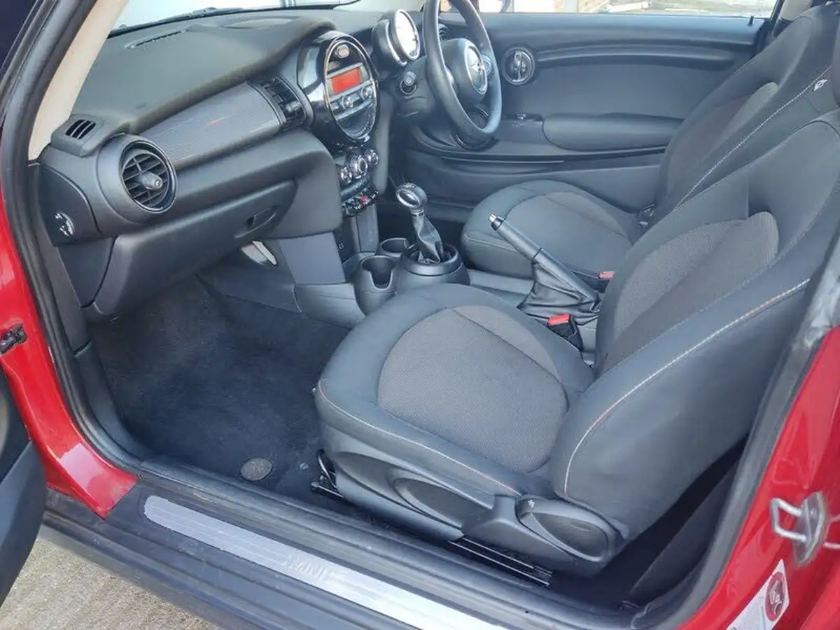 2014-mini-cooper-15-cooper-3d-auto-big-20