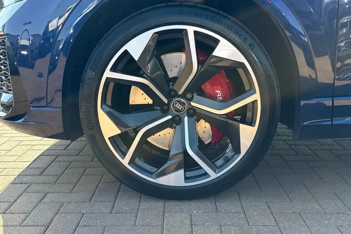 2021-audi-rs-q8-40-tfsi-vorsprung-big-10