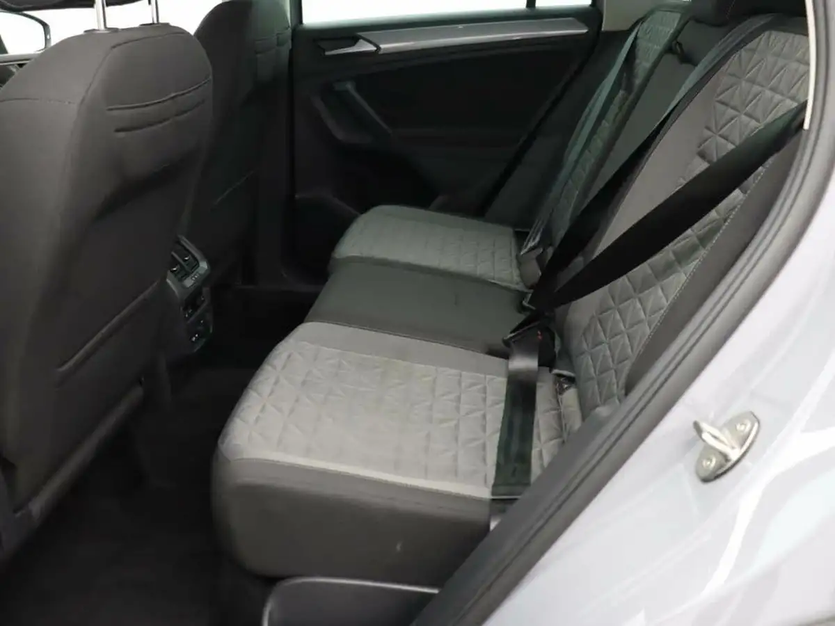 2021-volkswagen-tiguan-20tdi-life-dsg-big-14