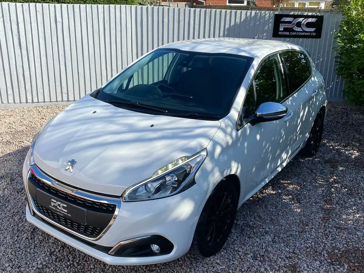 2018-peugeot-208-16bluehdi-allure-75bhp-big-24