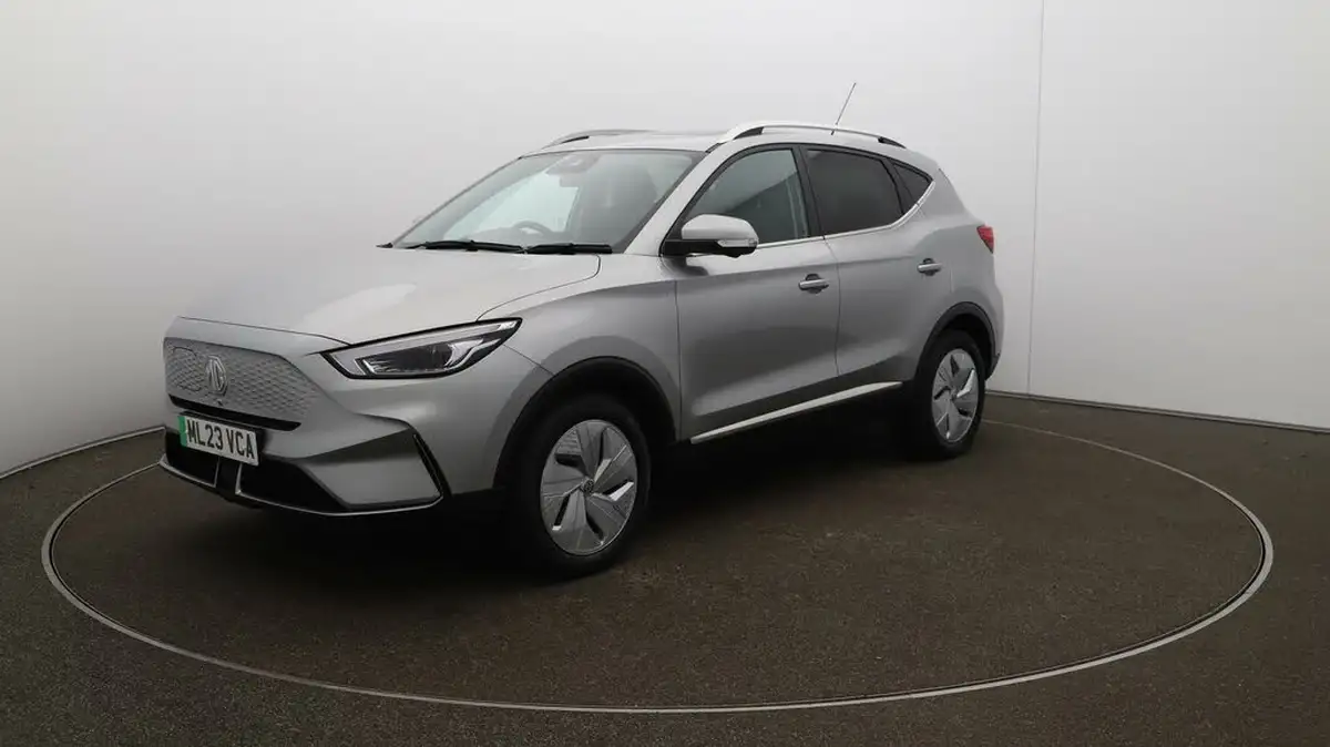 2023-mg-zs-suv-e-trophy-ev-156ps-long-range-big-68