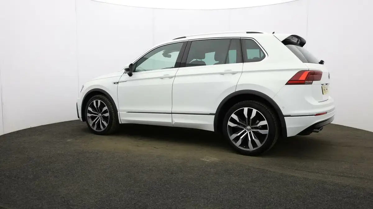 2018-volkswagen-tiguan-20tdi-r-line-150ps-ss-dsg-big-64