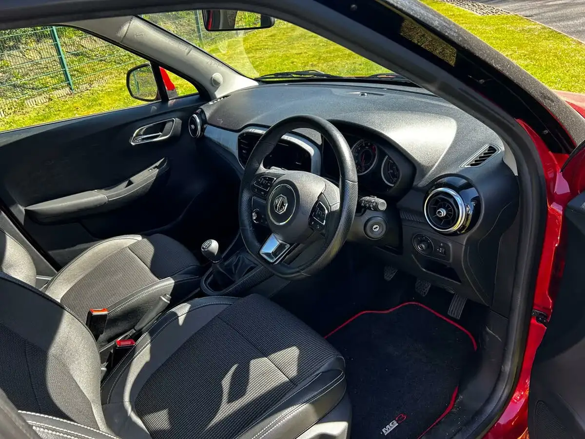 2021-mg-mg3-15-vti-tech-exclusive-nav-big-8