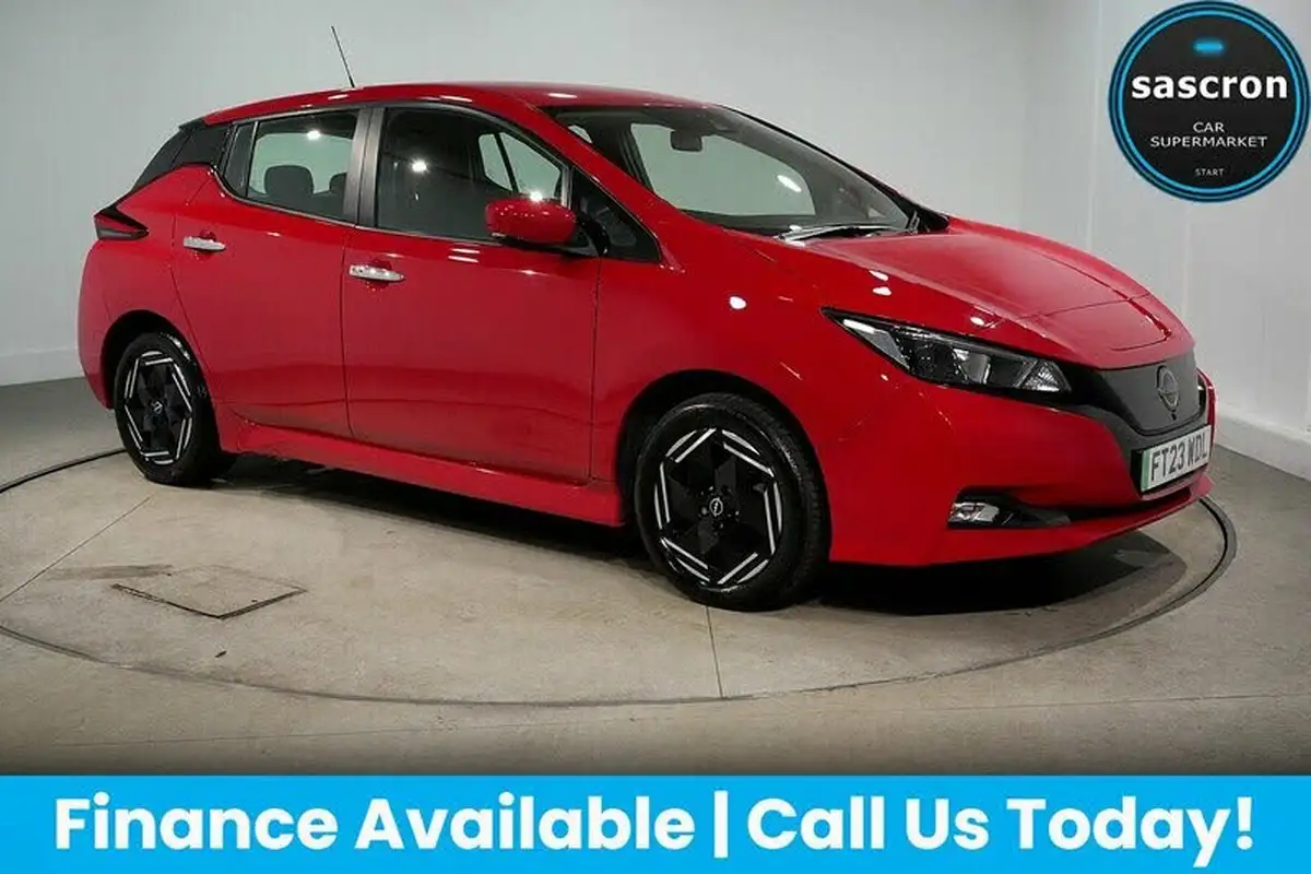 2023-nissan-leaf-e-acenta-39kwh-big-0