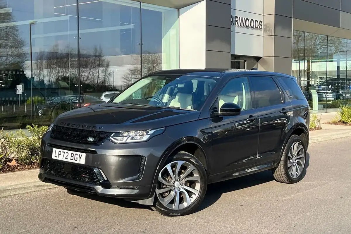 2022-land-rover-discovery-sport-big-12