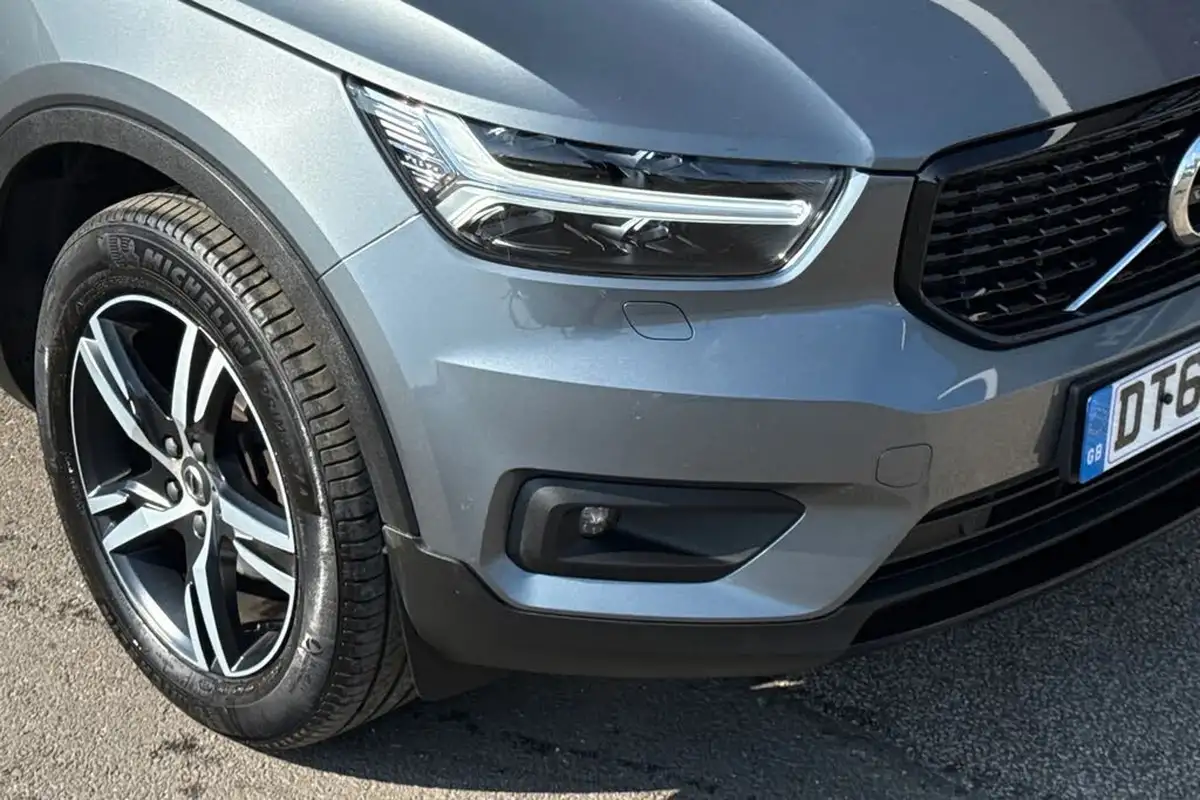 2019-volvo-xc40-15-t3-r-design-163bhp-big-7