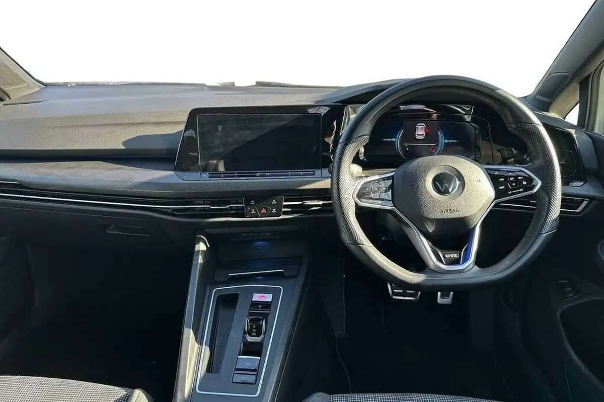 2021-volkswagen-golf-14-tsi-gte-big-9